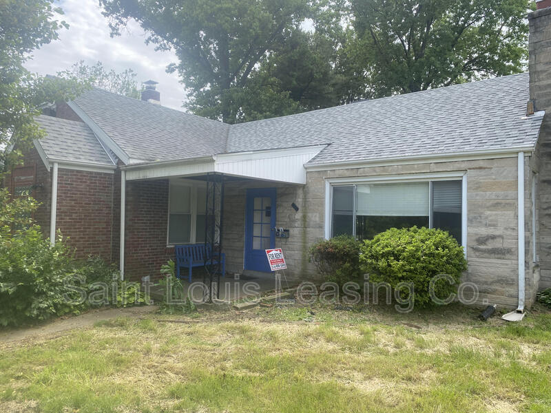 Foto principal - 847 N Florissant Rd