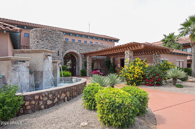 Foto del edificio - 20660 N 40th St