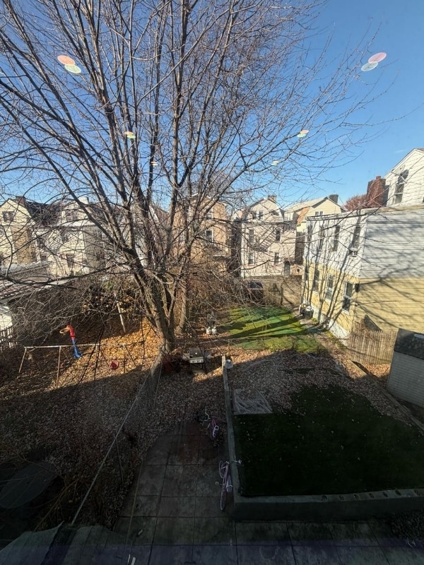 Building Photo - 224 N 9th St