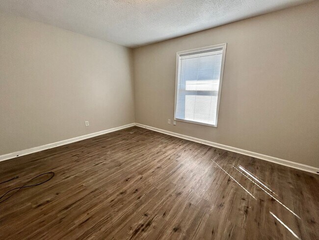 Foto del edificio - Charming, 2 bedroom apartment for rent!