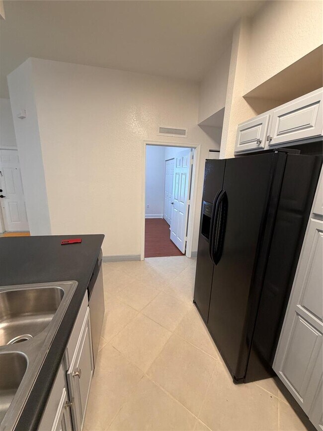 Foto del edificio - 3340 Palomino Dr