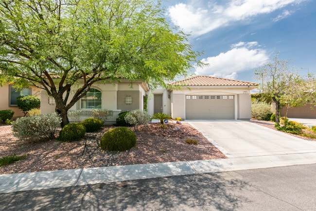 Building Photo - 65 Teahouse St