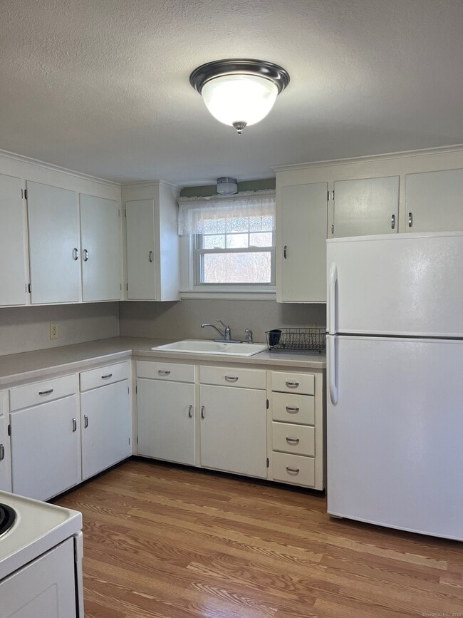 Building Photo - 383 Wells Rd