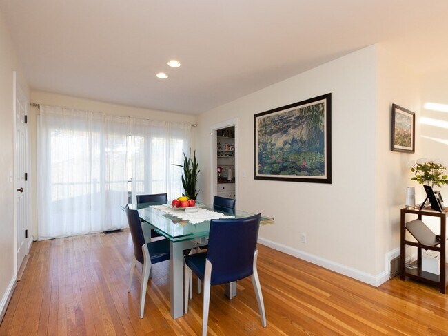 Foto del edificio - 57 Clifton Rd