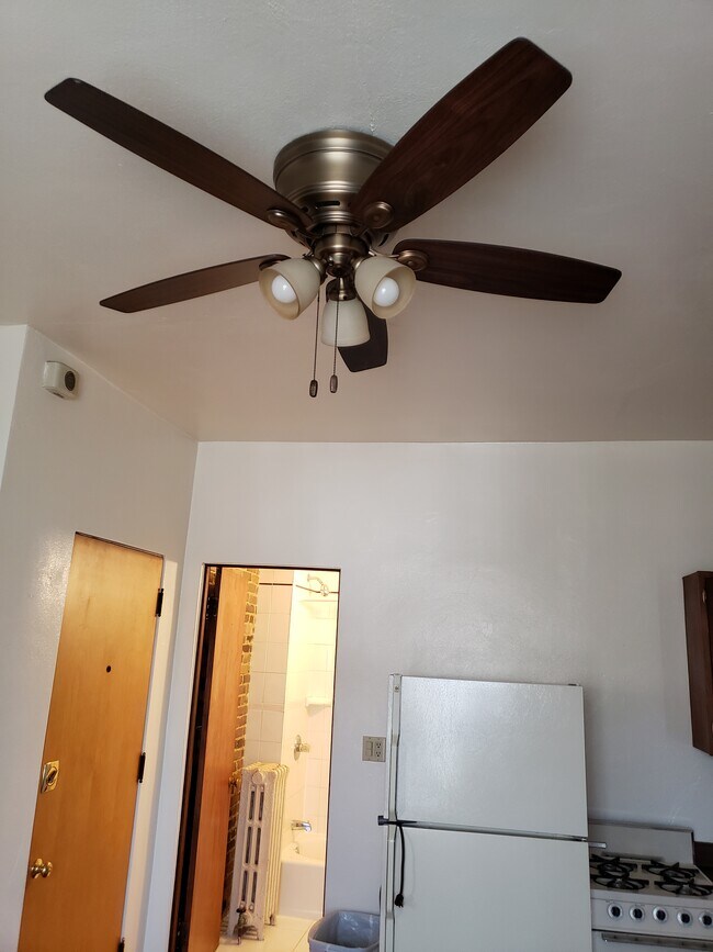Unit 2 Living Area - 718 John St