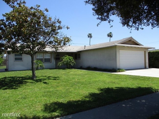 Building Photo - 3 br, 2 bath House - 7956 San Marino Dr