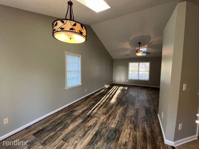 Foto del edificio - 3 br, 2 bath House - 109 Old Treybrooke Dr