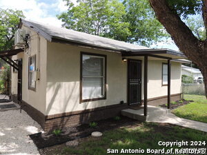 Primary Photo - 200 Ward Ave