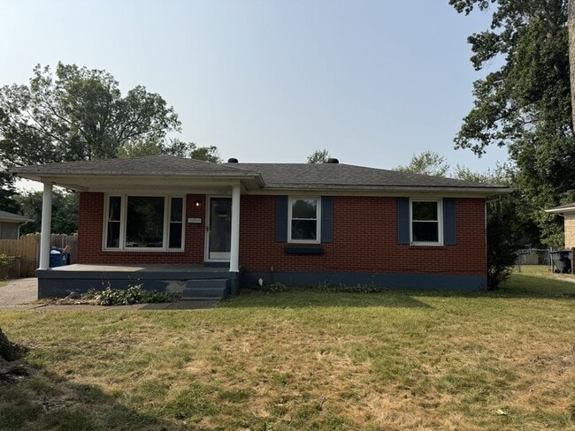 Building Photo - 2538 Veronica Dr
