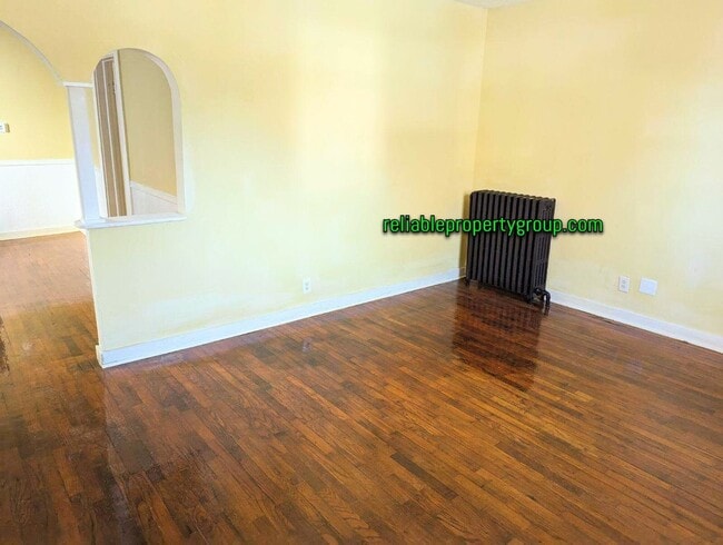 Building Photo - New Listing in Marion IN
