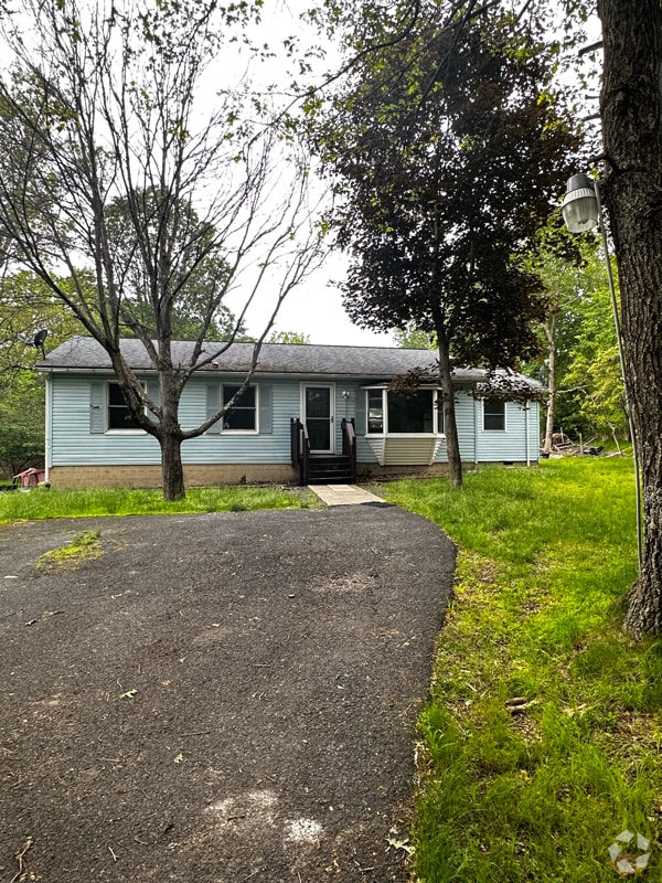 Building Photo - 171 Motega Dr