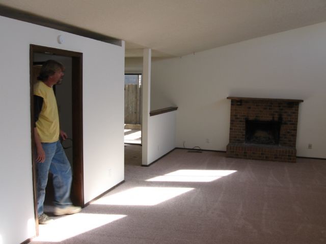 Building Photo - 9405 Tasco Dr NE