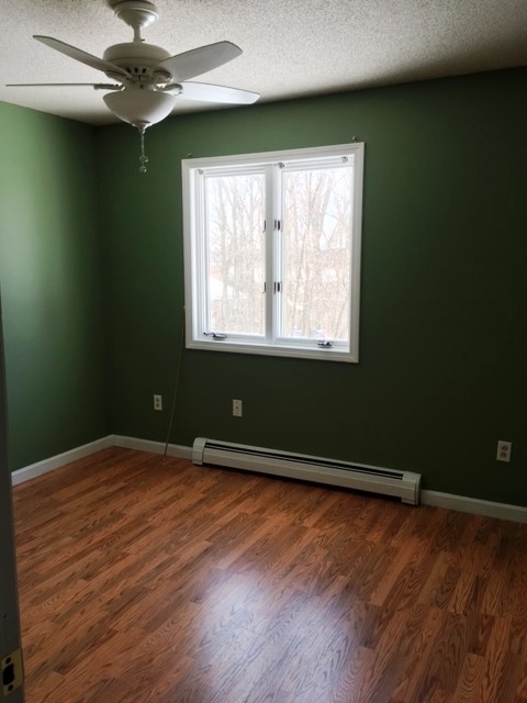 Foto principal - 157 E Spring St