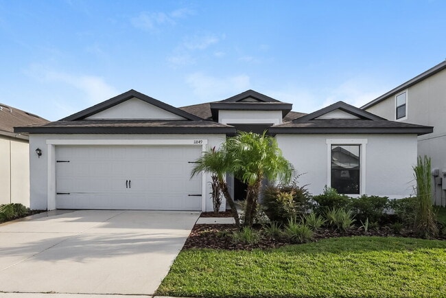 Building Photo - 11849 Valhalla Woods Dr