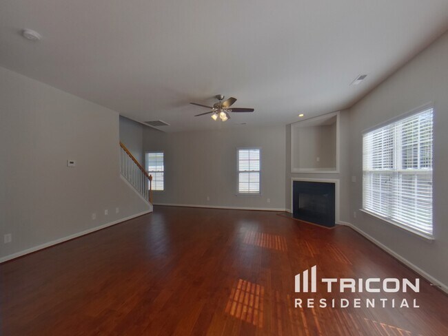 Building Photo - 5350 Esher Drive Walkertown NC