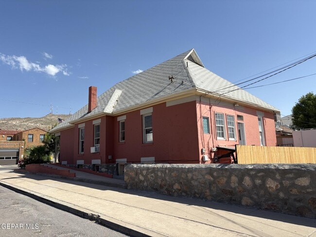 Foto del edificio - 1800 Montana Ave