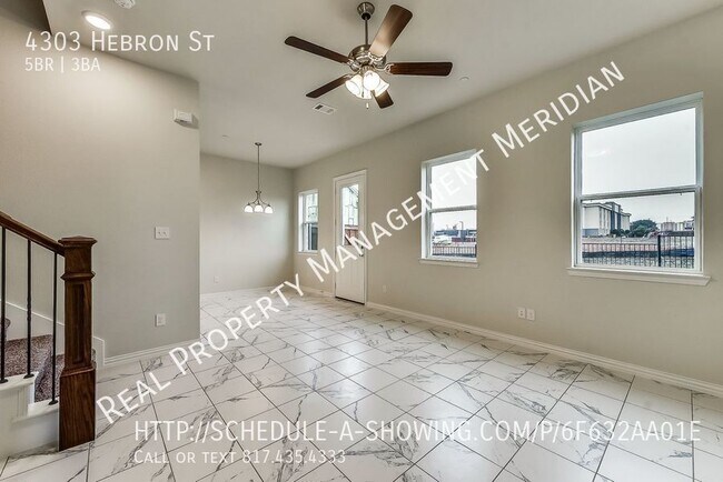 Building Photo - For Lease:  Luxurious Townhome in Irving, TX