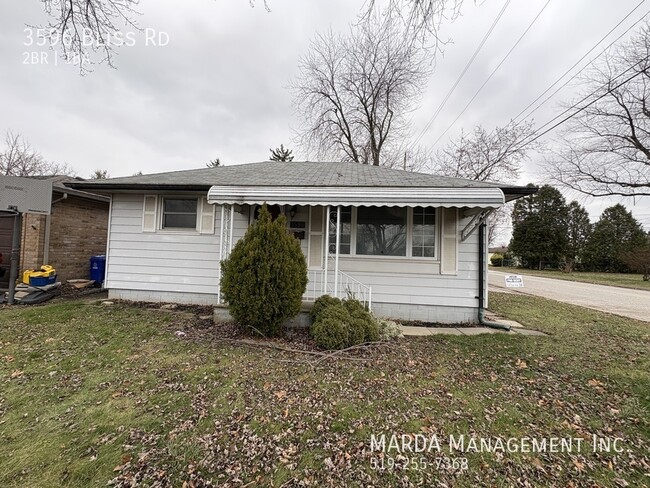 Building Photo - COZY 2-BEDROOM/1-BATH SINGLE FAMILY HOUSE ...