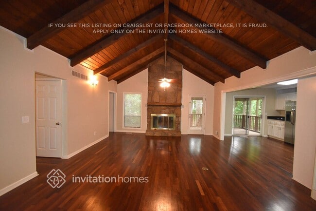 Building Photo - 2765 Timberline Rd