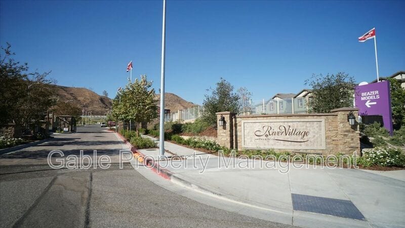 Building Photo - 22097 Barrington Way