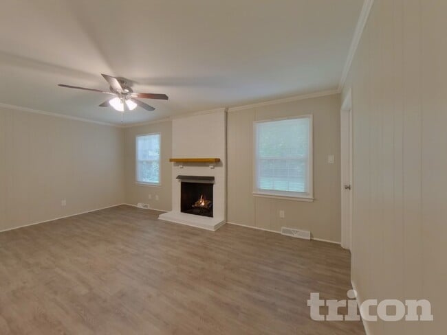 Building Photo - 3410 Denson Pl