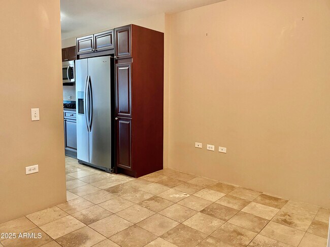 Foto del edificio - 4808 N 24th St