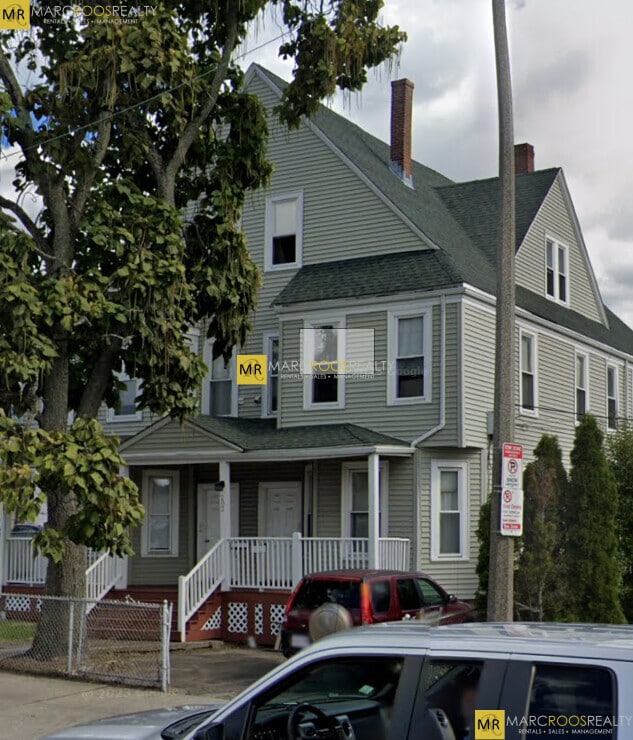 Building Photo - 202 Market St