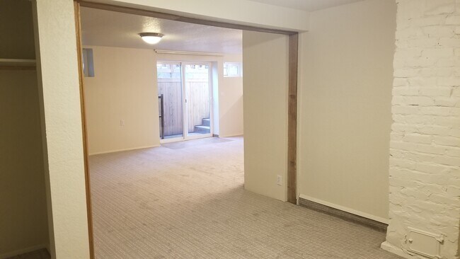 Foto del edificio - 1010 N 45th St