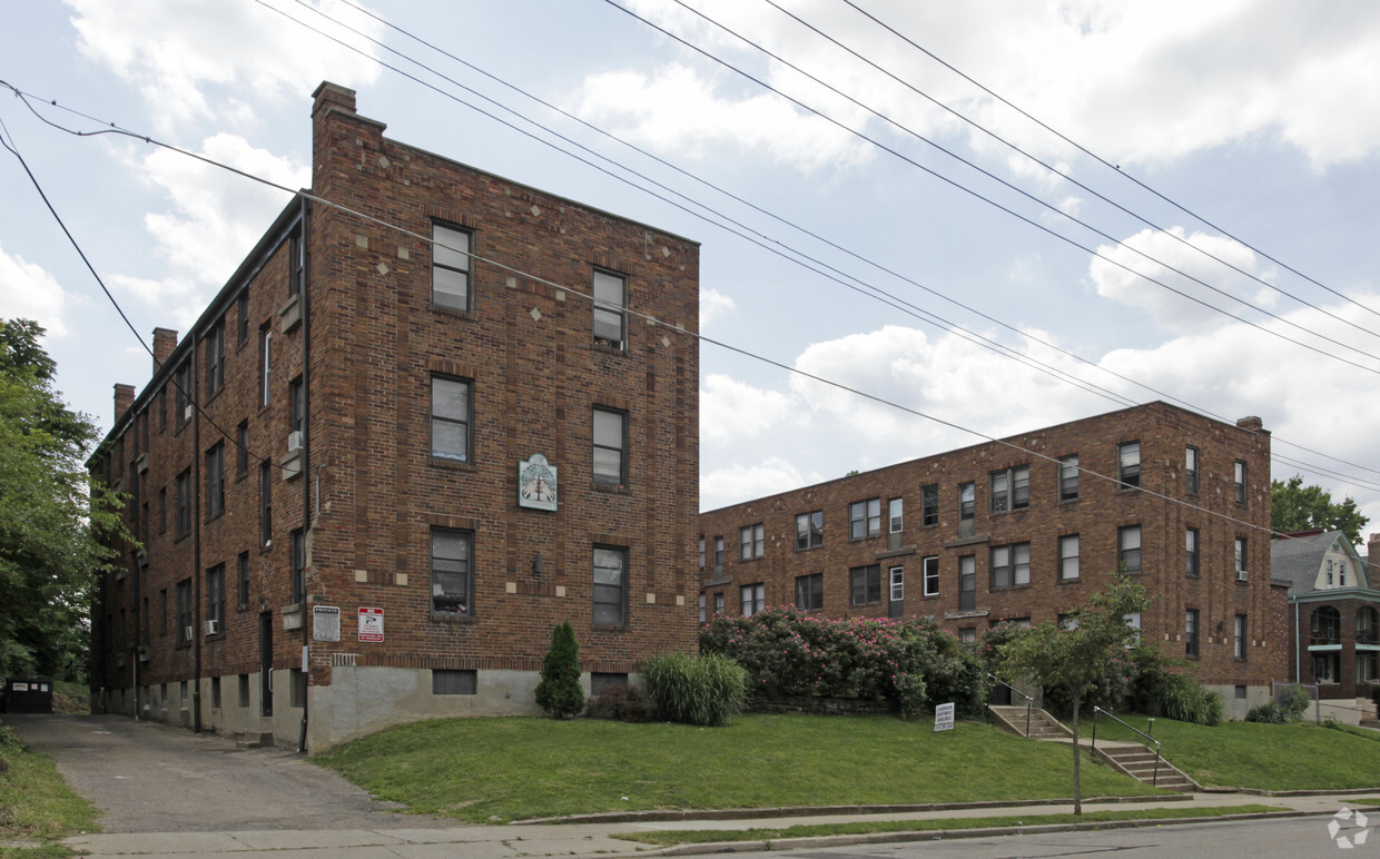 725 Greenwood Avenue - Greenwood Apartments