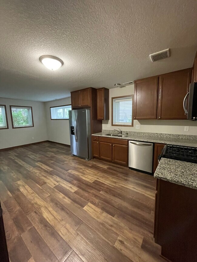 Foto del edificio - 4522 Aldrich Ave N