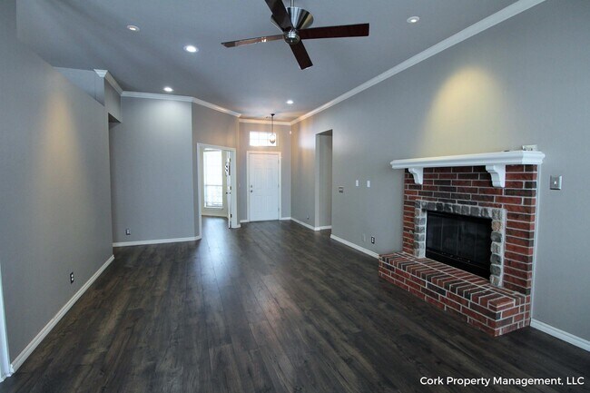 Foto del edificio - 2808 Stonebrook Rd