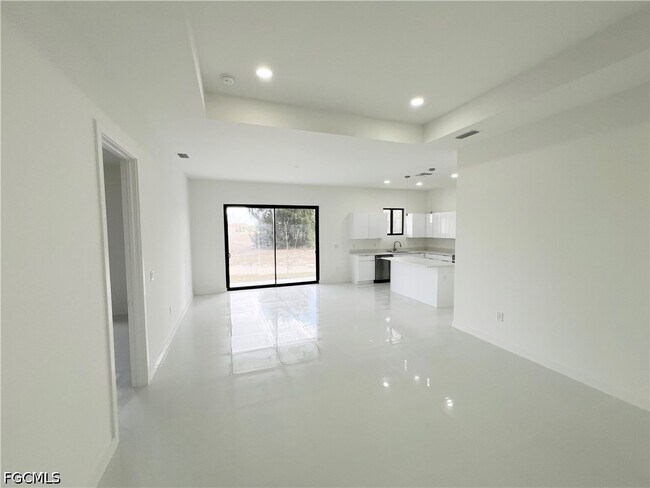 Foto del edificio - 2113 NW 41st Ave