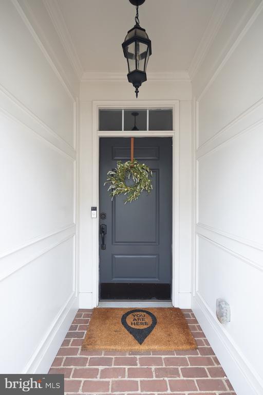 Building Photo - 7933 Turtle Crk Cir