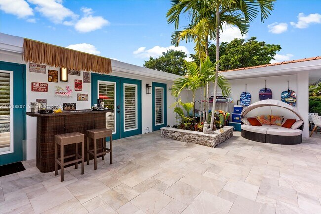 Foto del edificio - 2600 NE 15th St