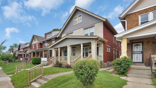 Building Photo - 614-616 Lilley Ave