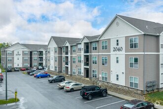 Building Photo - Brooks Edge Apartments