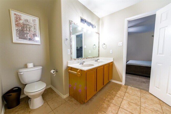 Building Photo - 169 Firebush Way