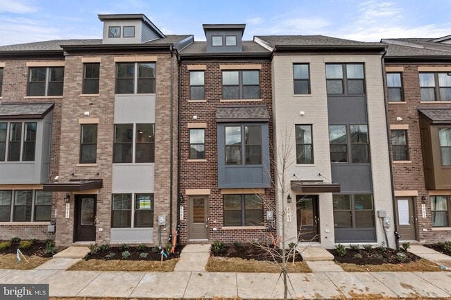 Photo - 6045 Soho Wy Townhome