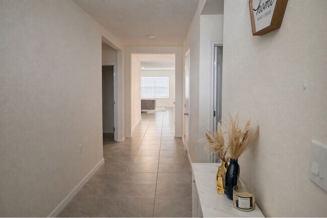 Foto del edificio - 3684 Diving Dove Ln