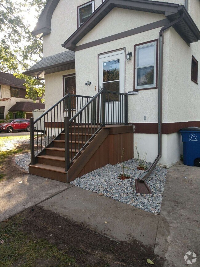 Spragues Houses for Rent with a Garage Moorhead, MN 1 Homes