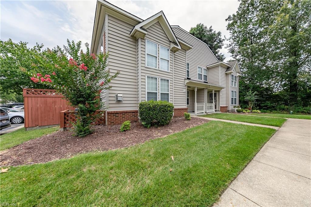 Foto principal - 108 White Cedar Ln