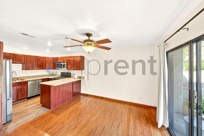 Foto del edificio - 29723 Windsong Ln