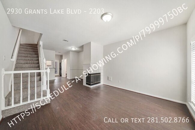 Foto del edificio - 2930 Grants Lake Blvd