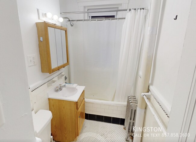 Photo - 118 Washington St Apartment
