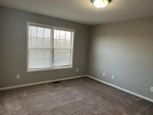 Foto del edificio - 3806 Pinecrest Way