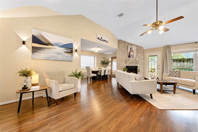 Foto del edificio - 7023 Brockington Dr