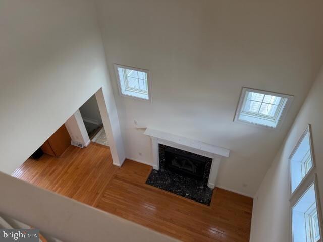 Foto del edificio - 7429 Cedar Grove Ln