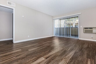 Building Photo - Birchwood Village Apartment Homes