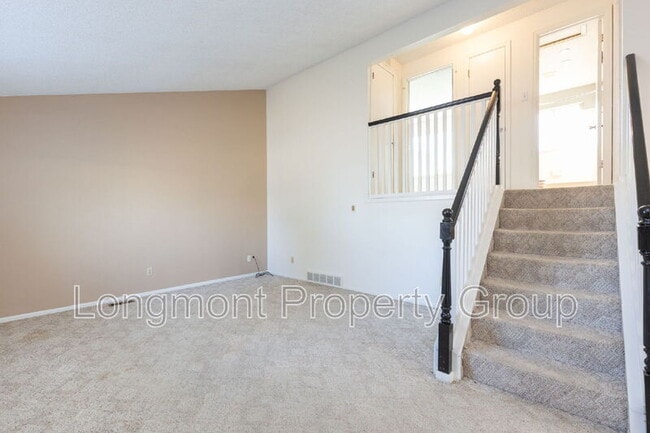 Photo - 2165 Hackberry Cir House