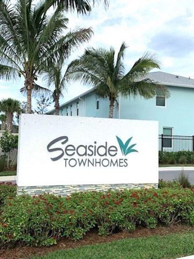 Primary Photo - 337 SE Angler Drive 337 Stuart Fl 34994